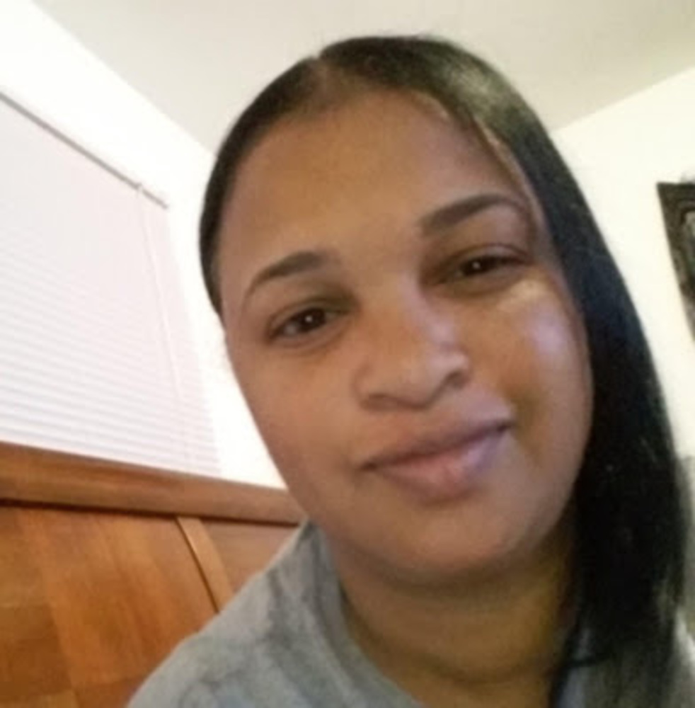 Meet your Posher, Tiffanie